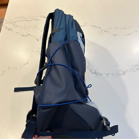 Like New The North Face Borealis Laptop Work School Backpack - Blue Grey - Picture 5 of 8